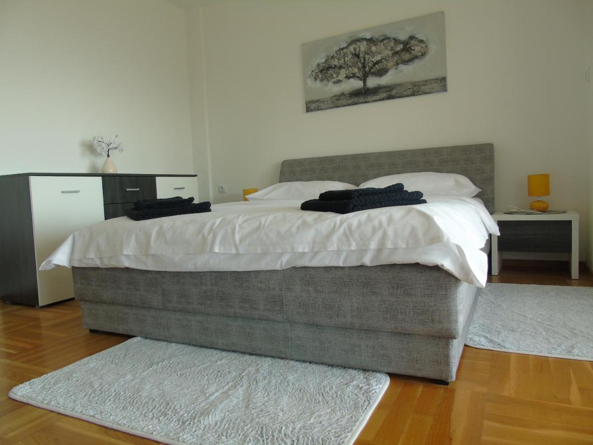 Apartment Ella, Opatija Exterior photo